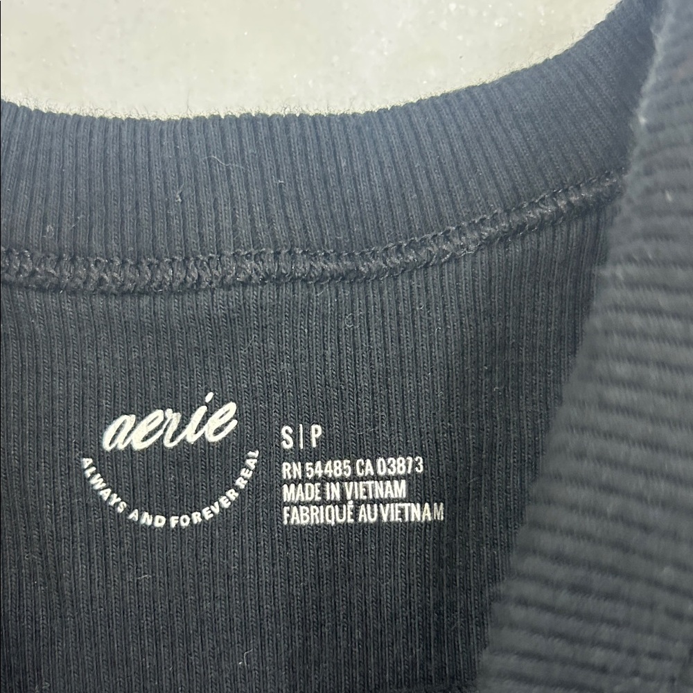 Aerie Classic Black Tank Top - Picture 2 of 3